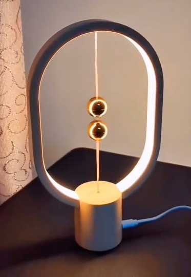 Balance Lamp